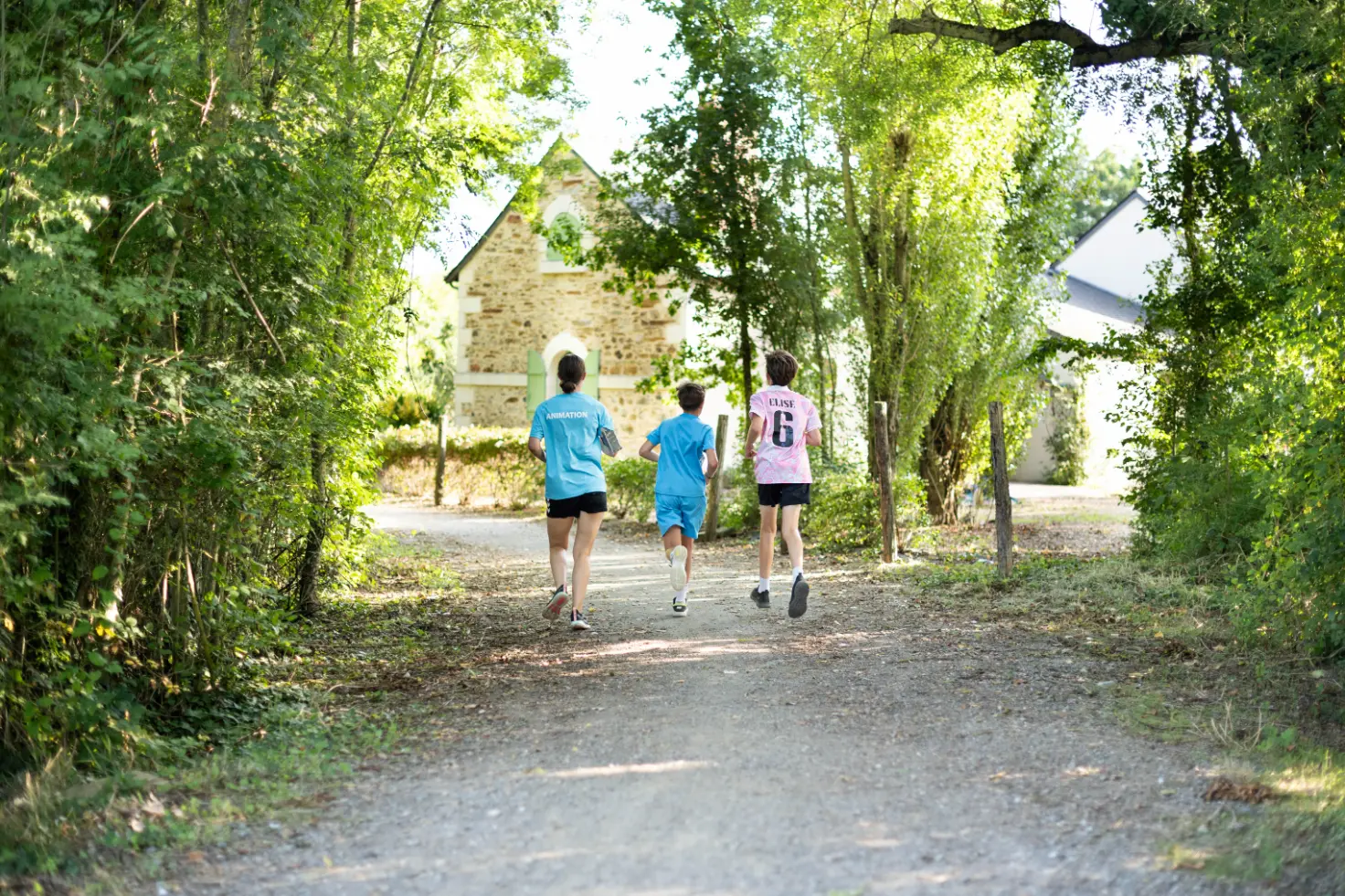 Camping 4 étoiles et piscines à Brissac