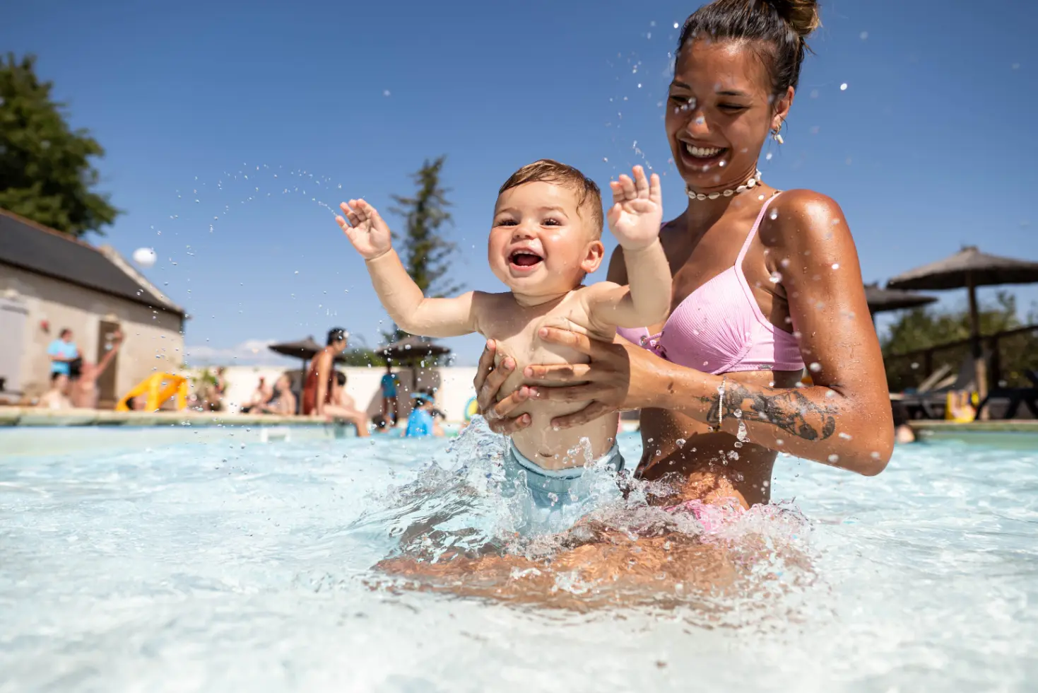 Plaisirs Aquatiques au Camping de l'étang Brissac