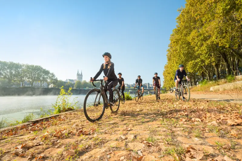 Balade en bord de Loire depuis le camping de l'étang - Brissac