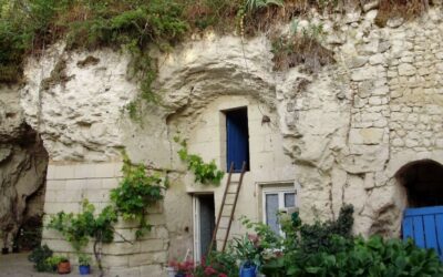 MAISONS TROGLODYTES DE FORGES